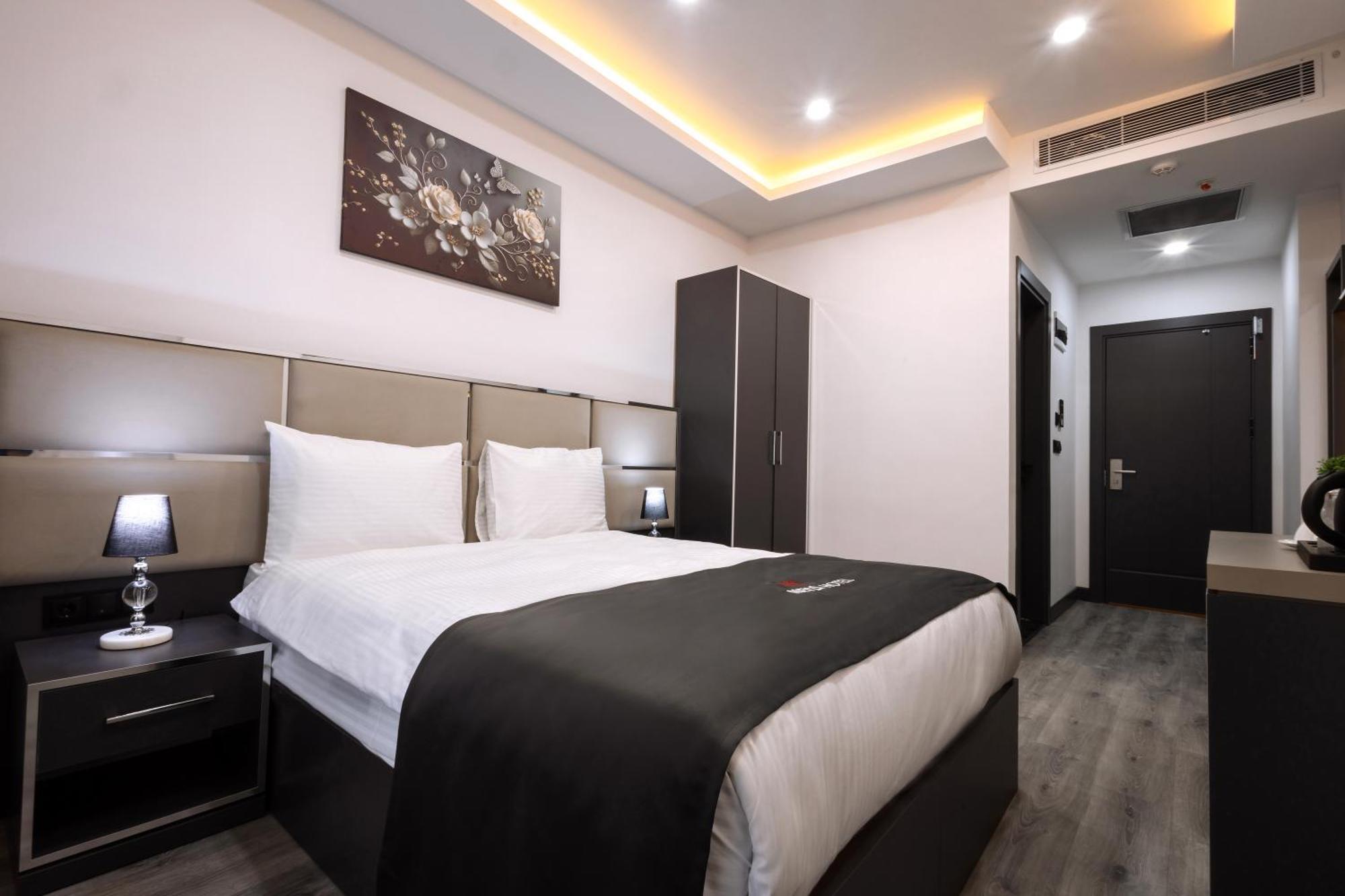 Meyzi Hotel イスタンブール エクステリア 写真